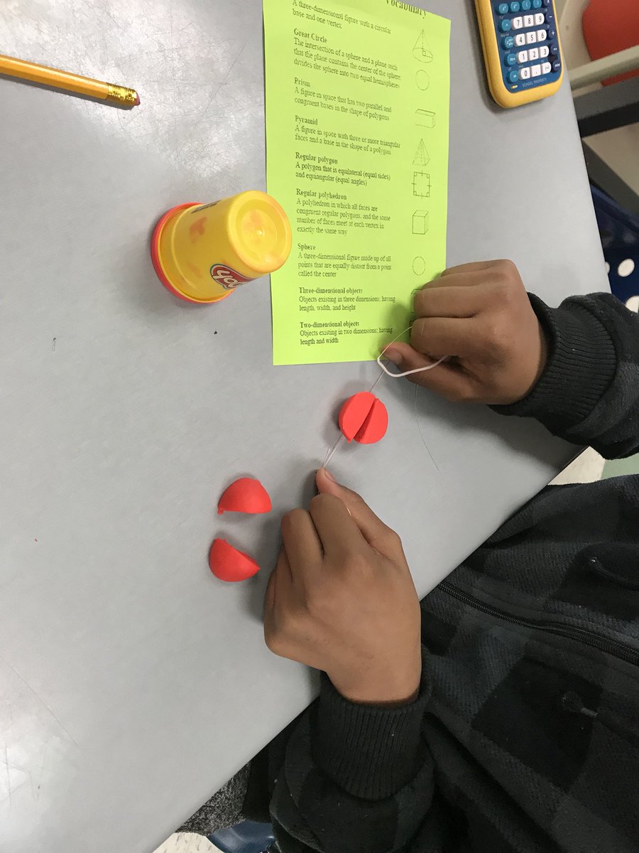 Mrs_MaffettEFMS's tweet photo. Using Play-doh to describe the shape of the cross section resulting from cutting a three-dimensional figure!  @shiwanah @efmsprincipal #rockinravens https://t.co/EC9fMxQTxs