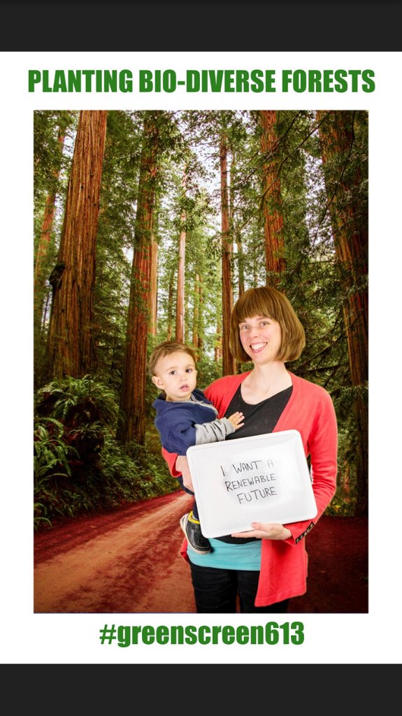 greenscreen613's tweet photo. Some great #greenscreen #photobooth pictures of #RenewableEnergy and #lowcarbon future supporters at our #EarthDay2018 event at @CarlingwoodSCTR. Thanks for participating! Show your support and get your pic taken at our next event! #ottawa #climateaction #greenscreen613 https://t.co/3nOrhspM1q