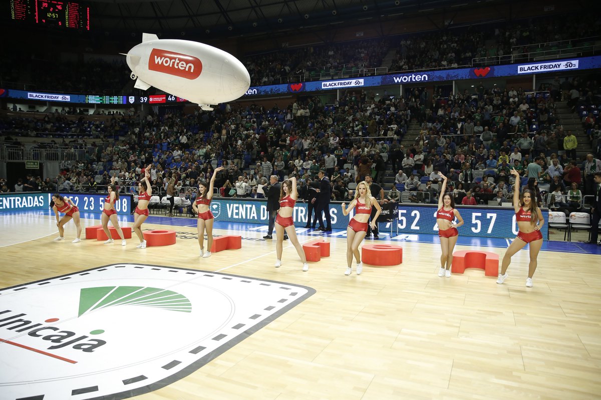 unicajaCB's tweet photo. 📅 29 de Abril, ayer fuer una fecha especial para nuestras #cheerleaders @WortenES,
¡FELIZ #DíaDeLaDanza!  aunque sea con un día de retraso💃
¡Un honor contar con un grupazo de baile! #YoSoyDelUnicaja 💚💜💪 https://t.co/6xq6ENrKkY