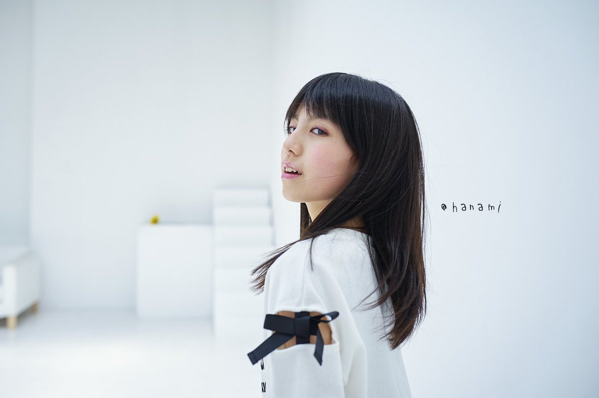 チャーリー בטוויטר Wish You Were Here Hanami 03 動きのあるはなみちゃんもスタイリッシュ 春の風を浴びるシーン 髪を揺らしながら振り向くシーン 編集長 特別付録ははなみちゃん特大ポスターでいきます チャームキッズ撮影会 折原はなみ チャーリー בטוויטר Wish You Were Here Hanami 03 動きのあるはなみちゃんもスタイリッシュ 春の風を浴びるシーン 髪を揺らしながら振り向くシーン 編集長 特別付録ははなみちゃん特大ポスターでいきます チャームキッズ撮影会 折原はなみ