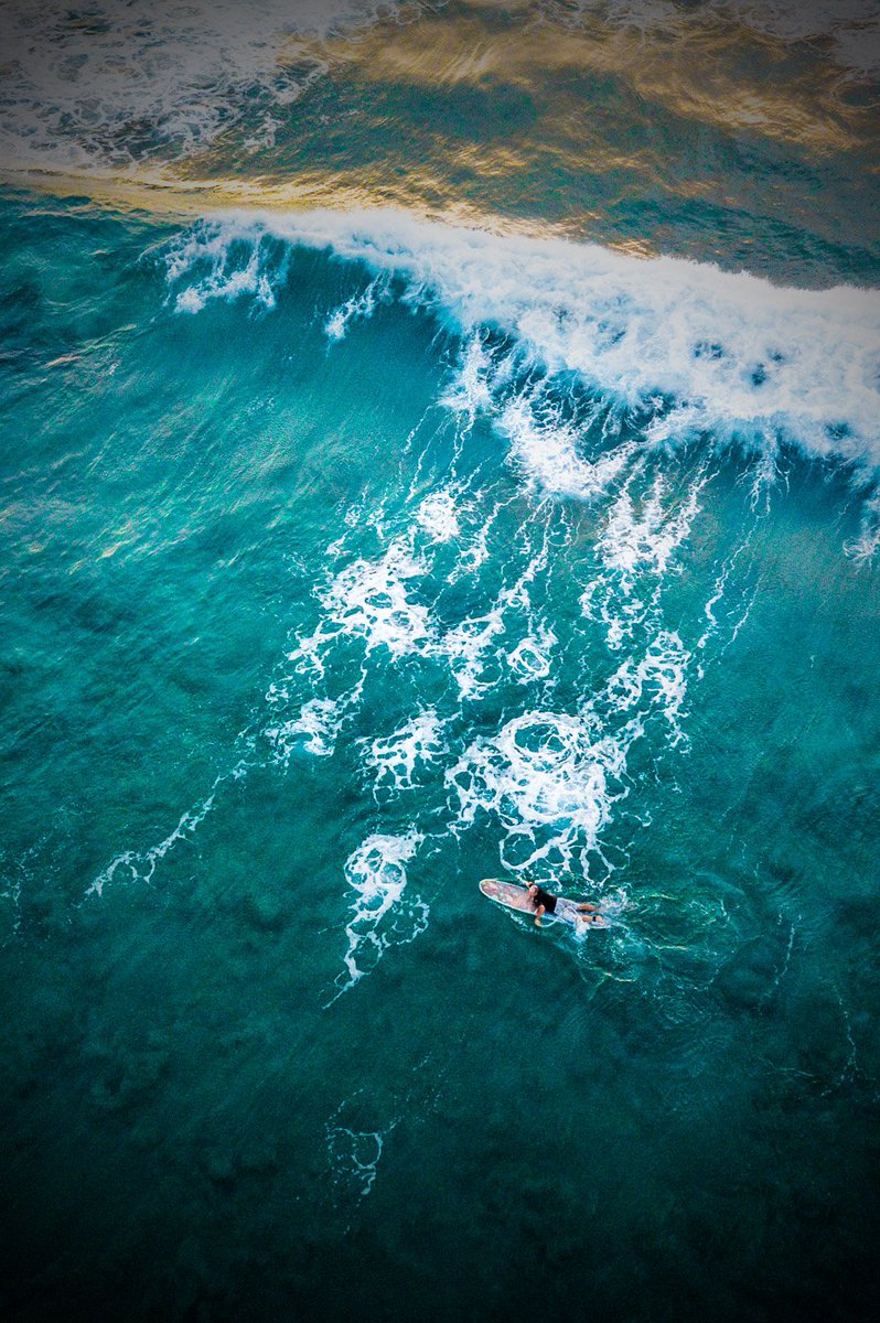Studies show living near the ocean enhances positive mental being and lowers risk of disease.

#beach #australia #travel #ocean #surfer #lifestyle #dronephotography #ilovesydney