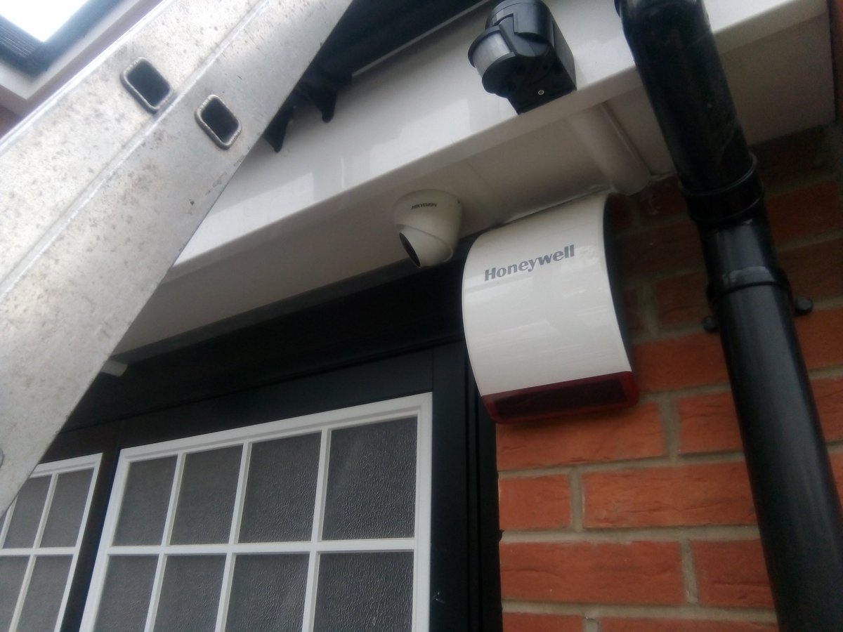 tamworthcctv's tweet photo. https://t.co/iye4brwExo