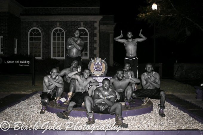 Backdoor Bob 🐶⚡️ - 4 pic. On this day 2 years ago My Life forever Changed. At 4:30Am on 4/30/16 The Nine Intellectuals of a New Era were Born. Not a day goes by that I can’t call on my brothers for anything in the world. Through thick and thin we got each other no matter what. #Mybrotherskeeper #2Years https://t.co/9RlyORhgq9