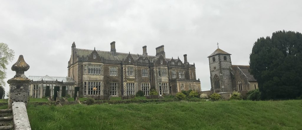 ProfArmour's tweet photo. Delighted to be one of the representatives of the UK (& NI) at this weeks 3 day event ‘The #neurobiology of #PTSD: A challenge to be met’ @WiltonPark @BritishCouncil #prioritisingPTSD https://t.co/x3bkDT2wgk