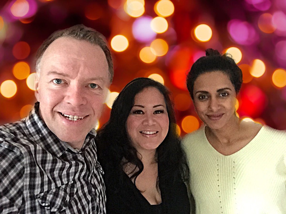 Mariakesson1's tweet photo. Vi presenterar stolt nytt avsnitt av podden. Anitha Schulman berättar om sin bonusfamilj i podden Bonuspappan &amp; Plusmamman 🎧🎧🎧 https://t.co/vjZAIJtgjg