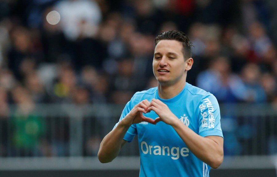 lnstantFoot's tweet photo. Seuls deux joueurs en Europe ont inscrit minimum 20 buts et 10 passes décisives en championnat.

🇦🇷 Lionel Messi : 32 buts &amp; 12 passes
🇫🇷 Florian Thauvin : 20 buts &amp; 10 passes 

👽 https://t.co/cTa8uooOsJ