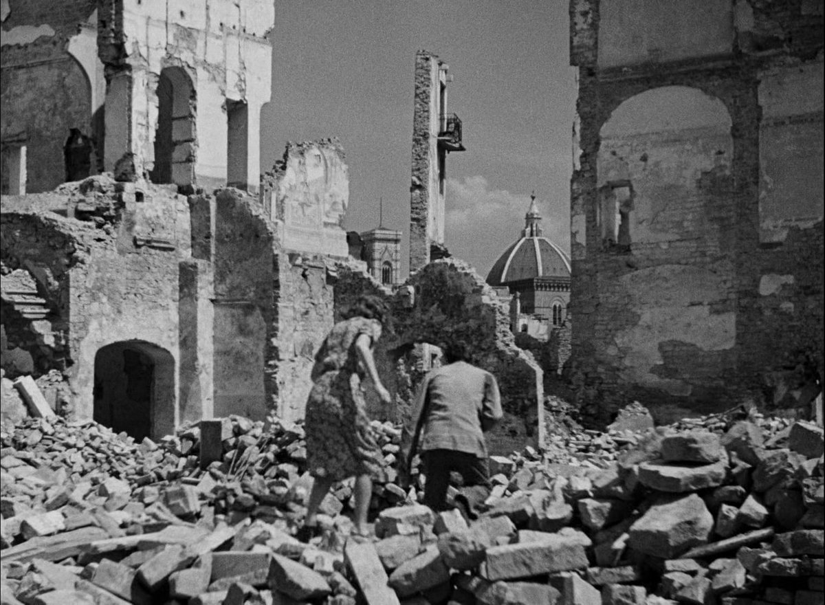 cncalavia's tweet photo. Paisà (Roberto Rossellini, 1946) #RobertoRossellini #MariaMichi #GarMoore #CarmelaSazio #DotsMJohnson #HarrietWhite https://t.co/sZA8YF33WU