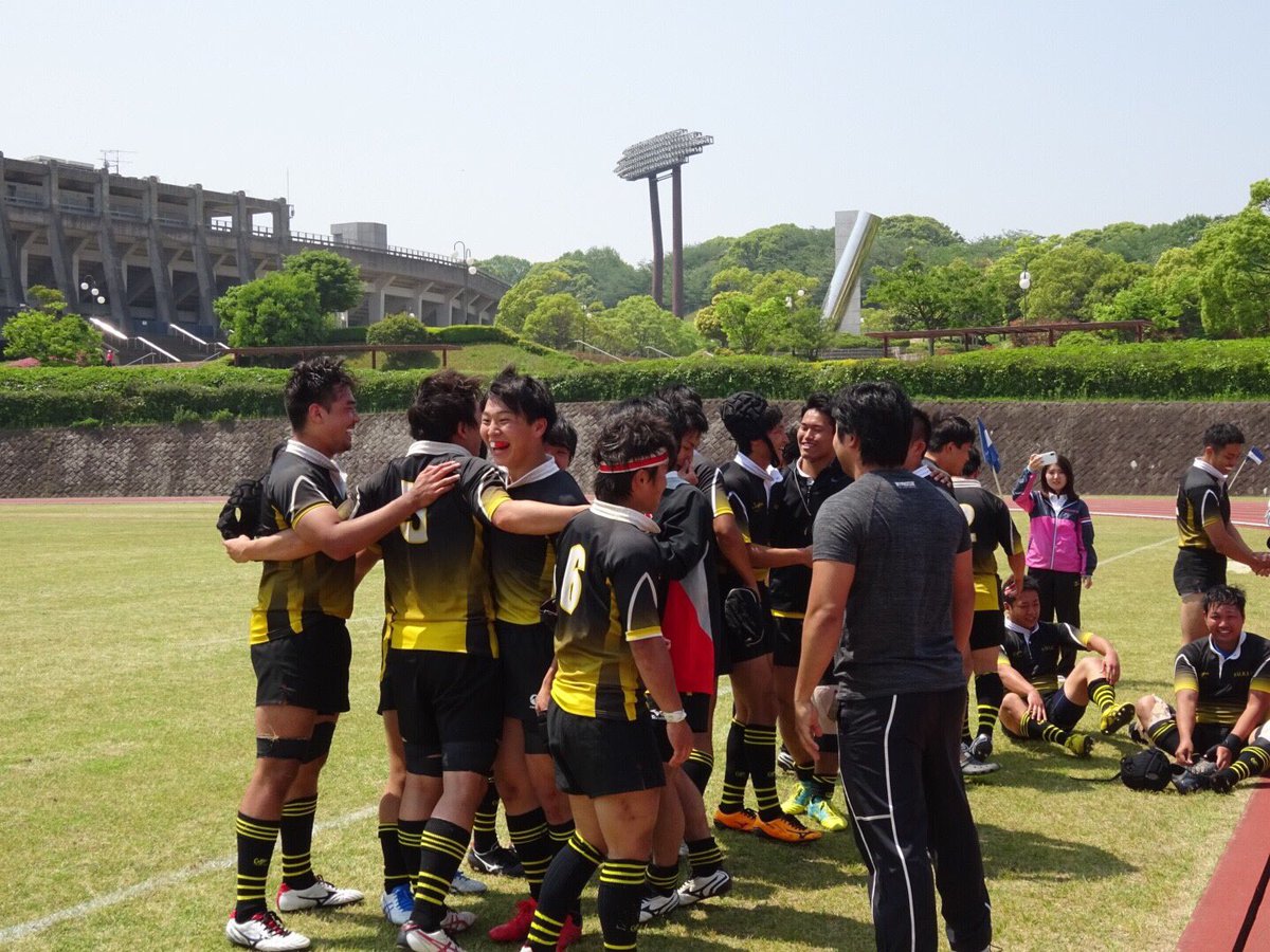 2018.4/30 九山二回戦vs佐賀大学

九山2回戦、佐賀大学との試合で15-5で勝つ事が出来ました😊🎉
1試合多い逆シードから始まった九山ですがこれでベスト4です㊗️！目標の優勝まであと２つ、チーム一丸となって戦います！
今日もたくさんの応援ありがとうございました😊！