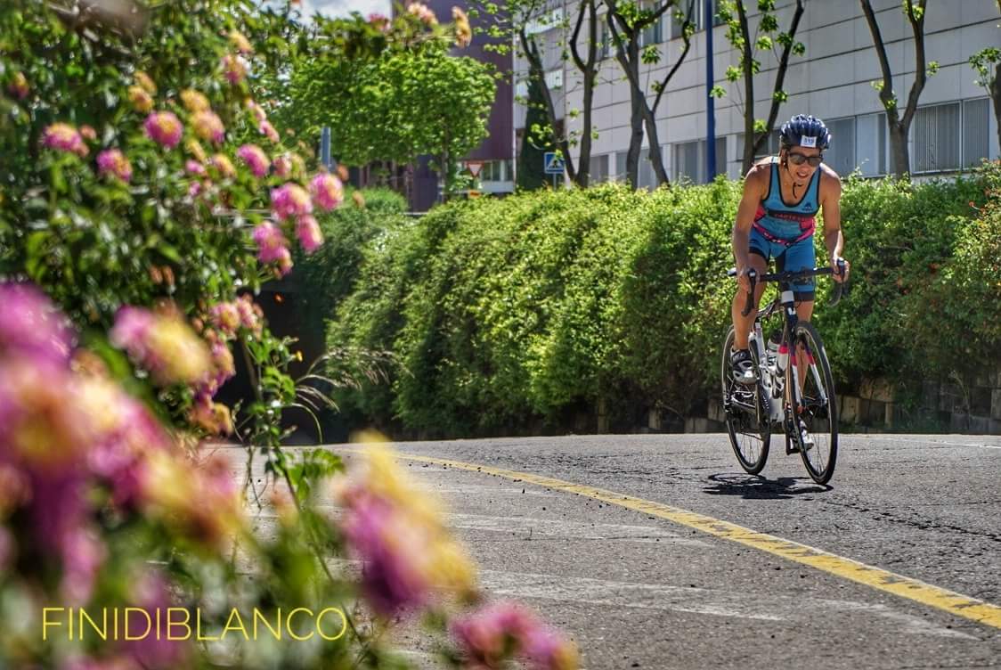 Ya están nuestros fotógrafos procesando las imágenes, hay muchas, en unos días estarán
📷 <a href="/finidiblanco/">Finidiblanco</a>