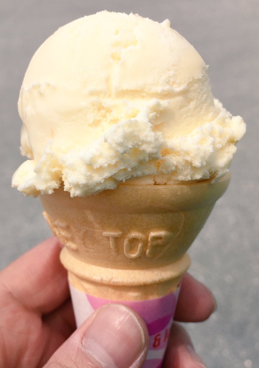 ともろ Twitter પર 光徳牧場売店 栃木県日光市 アイスクリーム 今年の奥日光初め 奥日光の春はこれからが本番 相変わらず自然の中で食べるアイスうんまいです