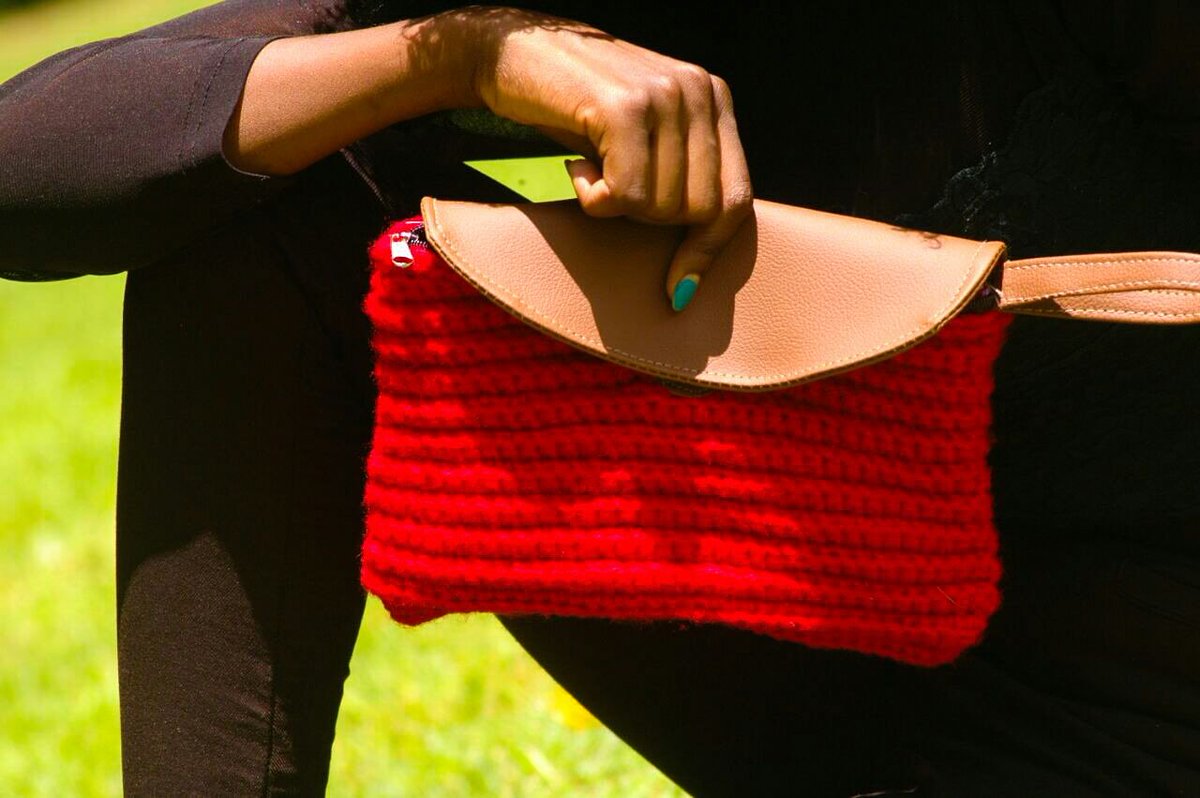 Diamondfibres's tweet photo. When crochet is lifestyle
Crochet Marvin and sling bags at affordable prices
#ctochetisbae
#ilovecrochet 
#seasonscrochetcreations 
#iwearcrochet
#StateOfKenyaPower
#MondayBlues
#ColourPurpleConcert2018
#leadership
#buykenyabuildkenya
@picturescornerstone https://t.co/bDJtcu4Xdx