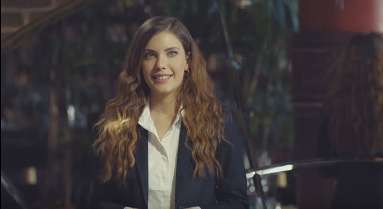 tvgazetesi's tweet photo. Yasak Elma dizisinin Yıldız’ı Eda Ece’nin önlenemez yükselişi! https://t.co/ppPpqQHsGE https://t.co/EwErVVyMEn