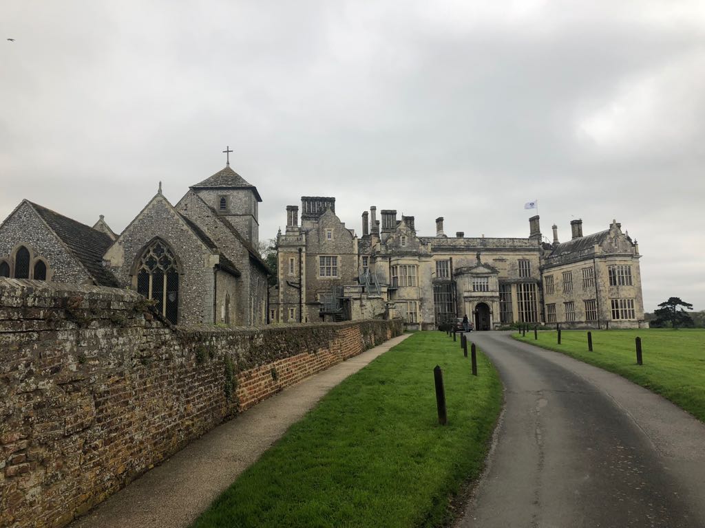 ukinisrael's tweet photo. Follow us over the next few days #prioritisingPTSD, bringing together leading Israeli and British neuroscientists and psychiatrists for The neurobiology of PTSD - a challenge to be met meeting at @WiltonPark with @ahilliard_WP @UKSINet @BritishCouncil https://t.co/rOvVsMnnOB