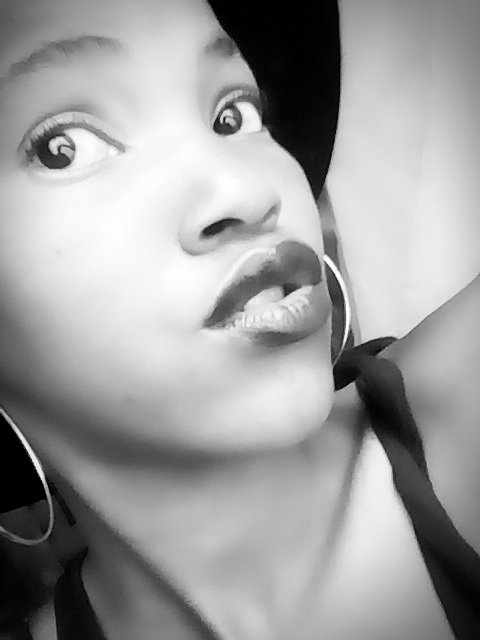 xeecorenah's tweet photo. Kendrick Lamar ft Zacari-LOVE❤❤
#MorningJam https://t.co/mk2c9LCq0X