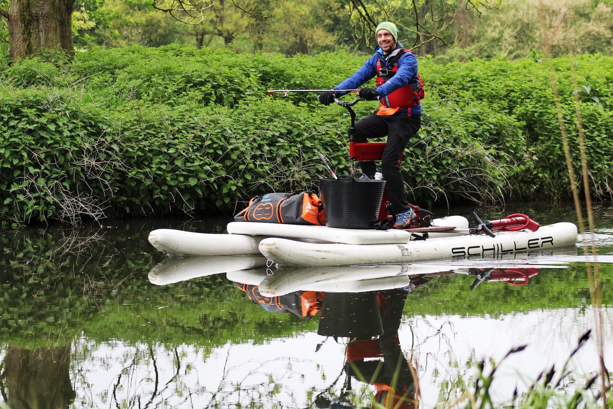 theyestribe's tweet image. The #waterbikecollective launched this weekend, our 5-month relay around England’s canals to collect #onemillionpieces of litter. Great start on Saturday with @eddy1012 - Pic by Tanya Noble #bettertakesaction @schillerbikes