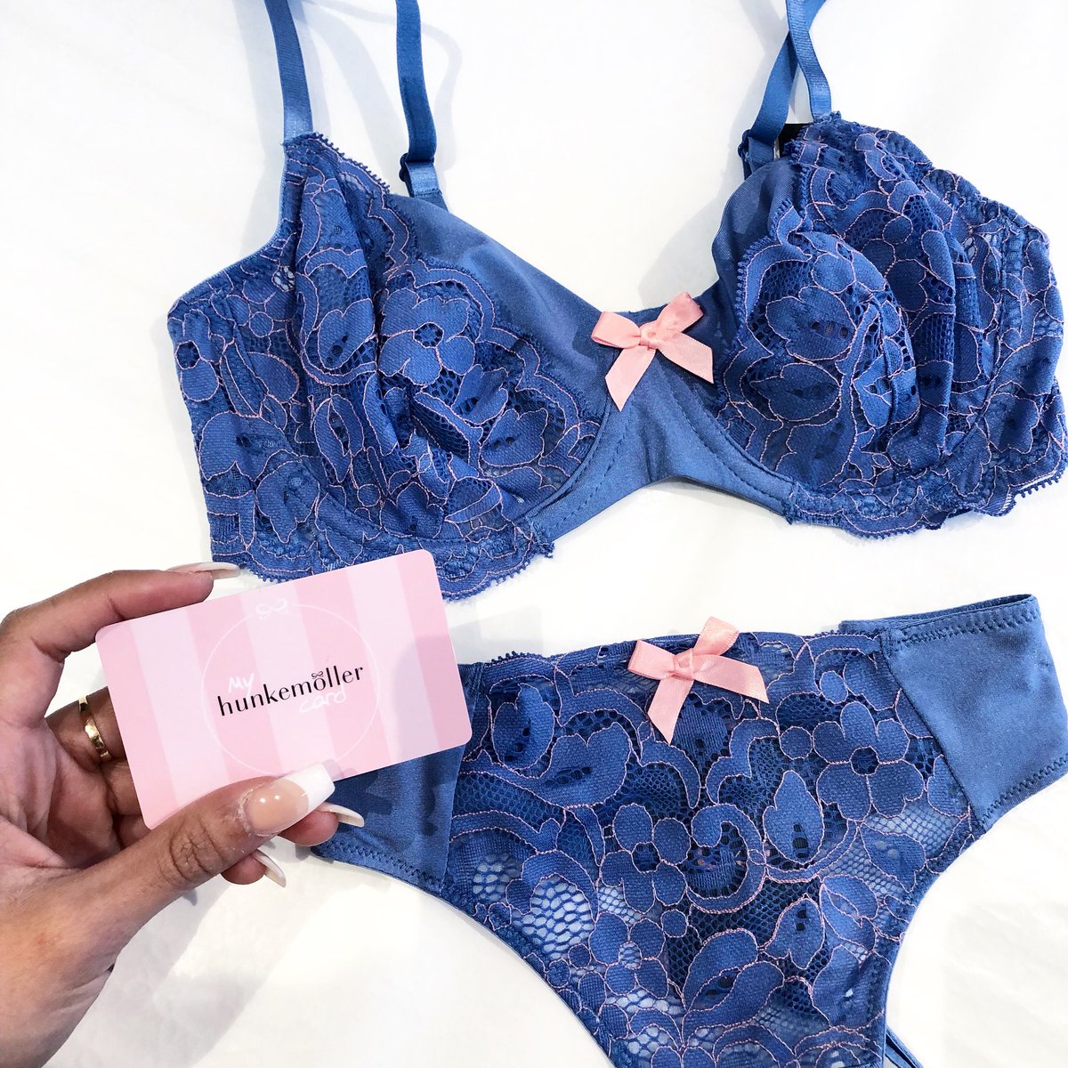 My favorite bra Atm 😍🎀👌🏼 #Hunkemoller #5813aveny #hunkemöller <a href="/Hunkemoller/">Hunkemöller</a>