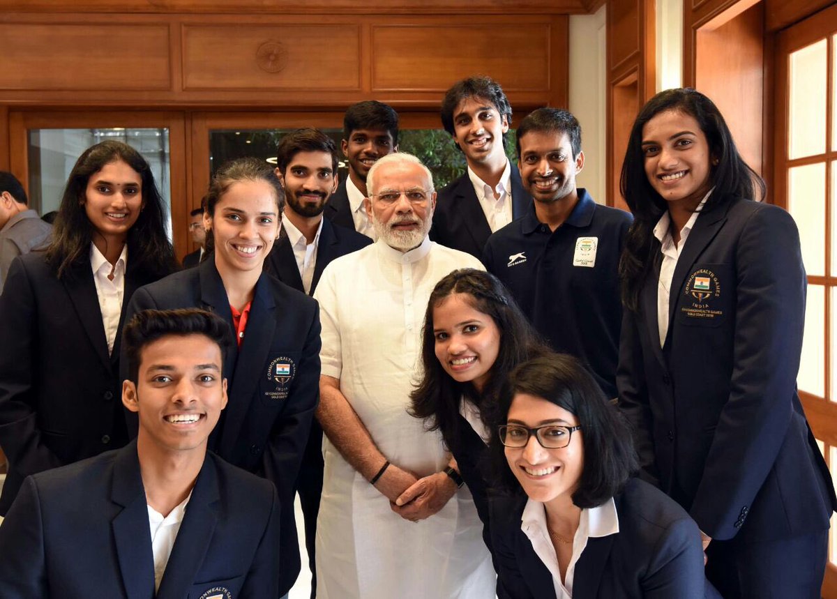 Thank u so much for felicitating us sir .. <a href="/narendramodi/">Narendra Modi</a> <a href="/PMOIndia/">PMO India</a> ...#CommonwealthGames2018 ..#Indianbadmintonteam 🙏🙏