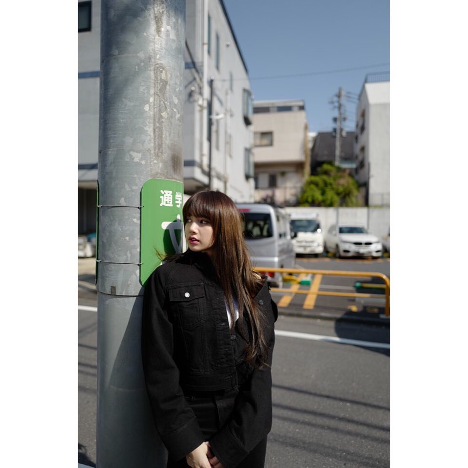 lalisagram_'s tweet photo. 180430 | #BLACKPINK #LISA #블랙핑크 #리사  📸 NINI &amp; 📸 쥬 https://t.co/kpUSictyL4
