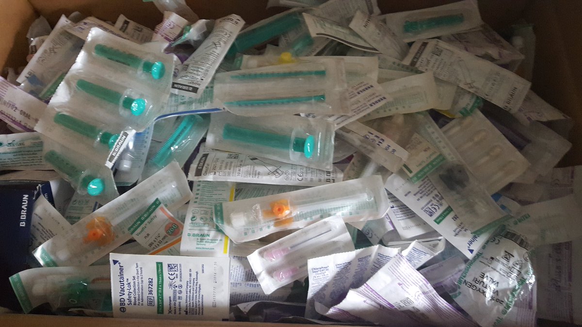 EuropeFrontier's tweet photo. I-Gel and Solus airways, syringes, cannulas, Ambu, surgical masks, dressings &amp; even maternity packs. Another w/e, another 10 boxes, 63 Kg of medical goodness donated to us by @JKybaluk, are on their way to our partners at @MedicsHomeFront &amp; https://t.co/bUEq2wK7rG

#lifesavers https://t.co/SKzhzh7DLA