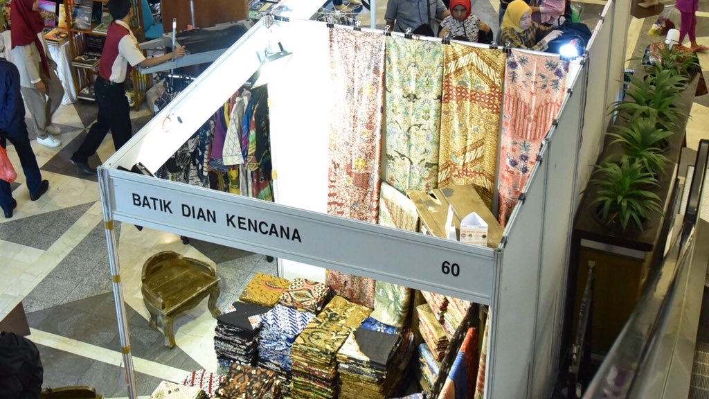 theINACRAFT's tweet photo. (1) Kami juga mengucapkan terimakasih kepada seluruh peserta yang telah menjadi bagian dari #KeseruanINACRAFT2018
#INACRAFT2018 #INACRAFT20th #LoftinessOfNorthSumatera https://t.co/m0TlogbaWc