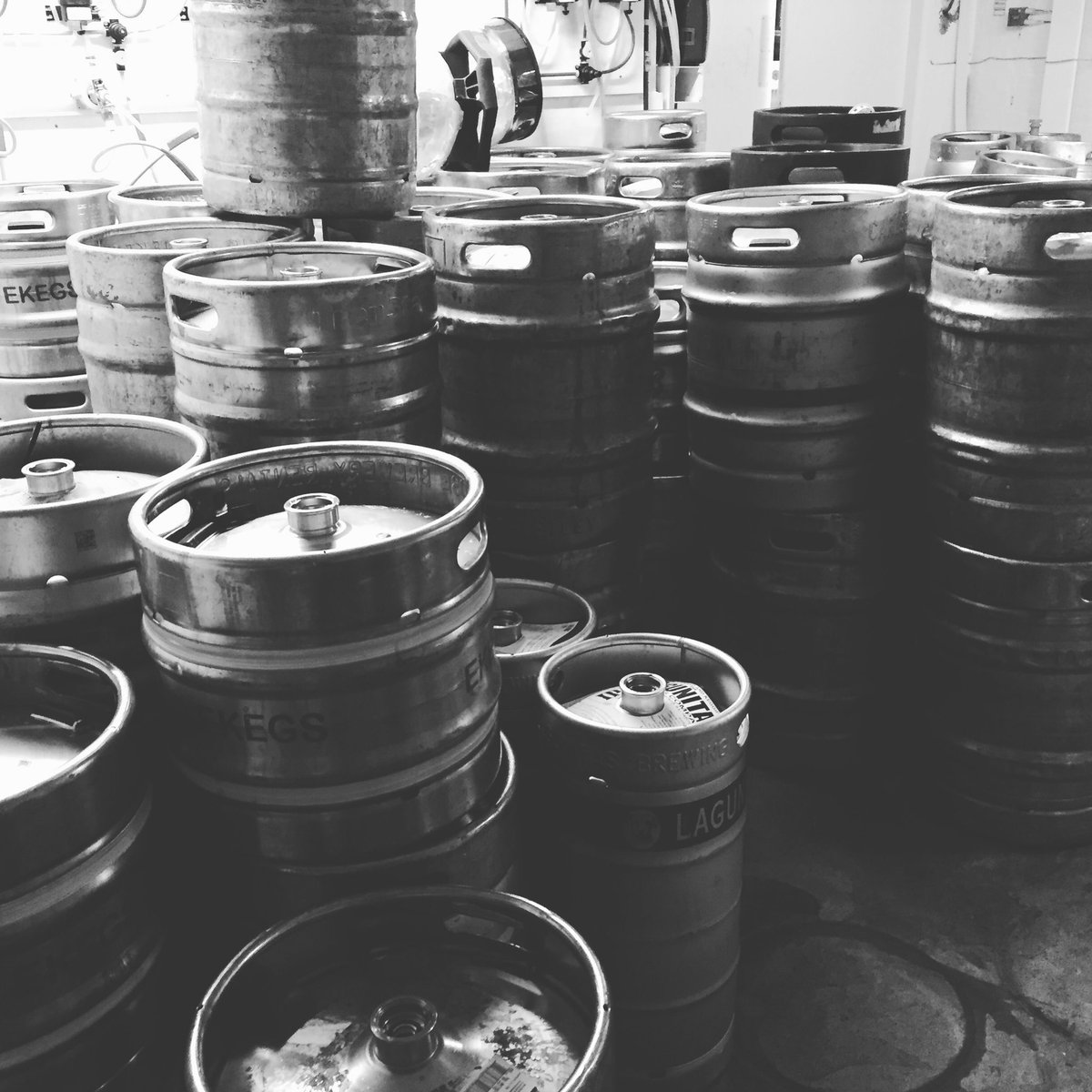 HOS_Liverpool's tweet photo. That’s a great effort this week liverpool some serious beer drinking. #beer #emptycellar #drankdry #sameagainthisweek https://t.co/23fIJxn9tl