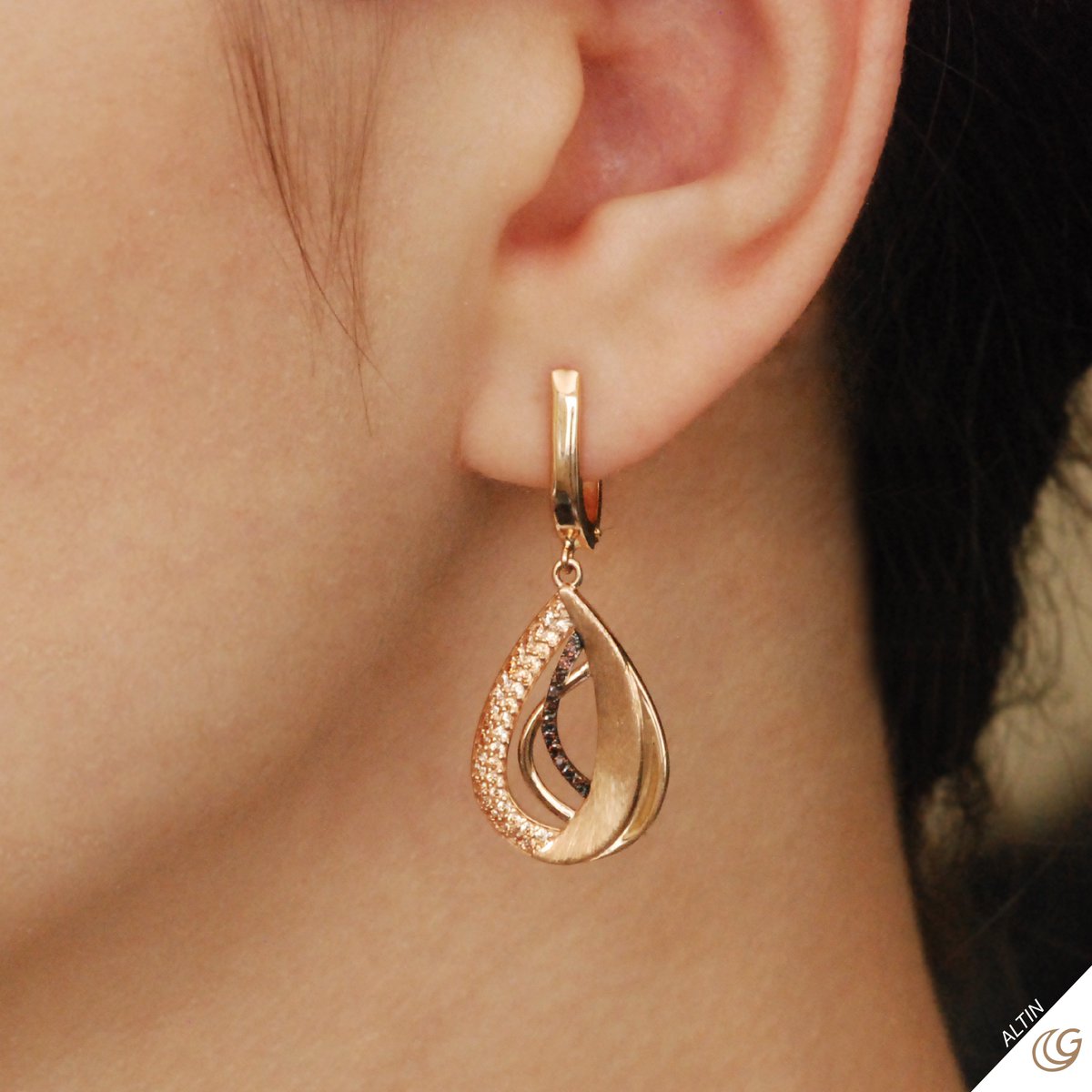 Modeline Ve Kalitesine Hayran Kalacaksınız...
🔷Kapalı Çarşı:17 Osmangazi / Bursa 
🔷Altınşehir Mh. Ahmet Taner Kışlalı Bulvarı 163 Sk. No: 38/A D:11 Nilüfer / Bursa
🔷 gencay.com