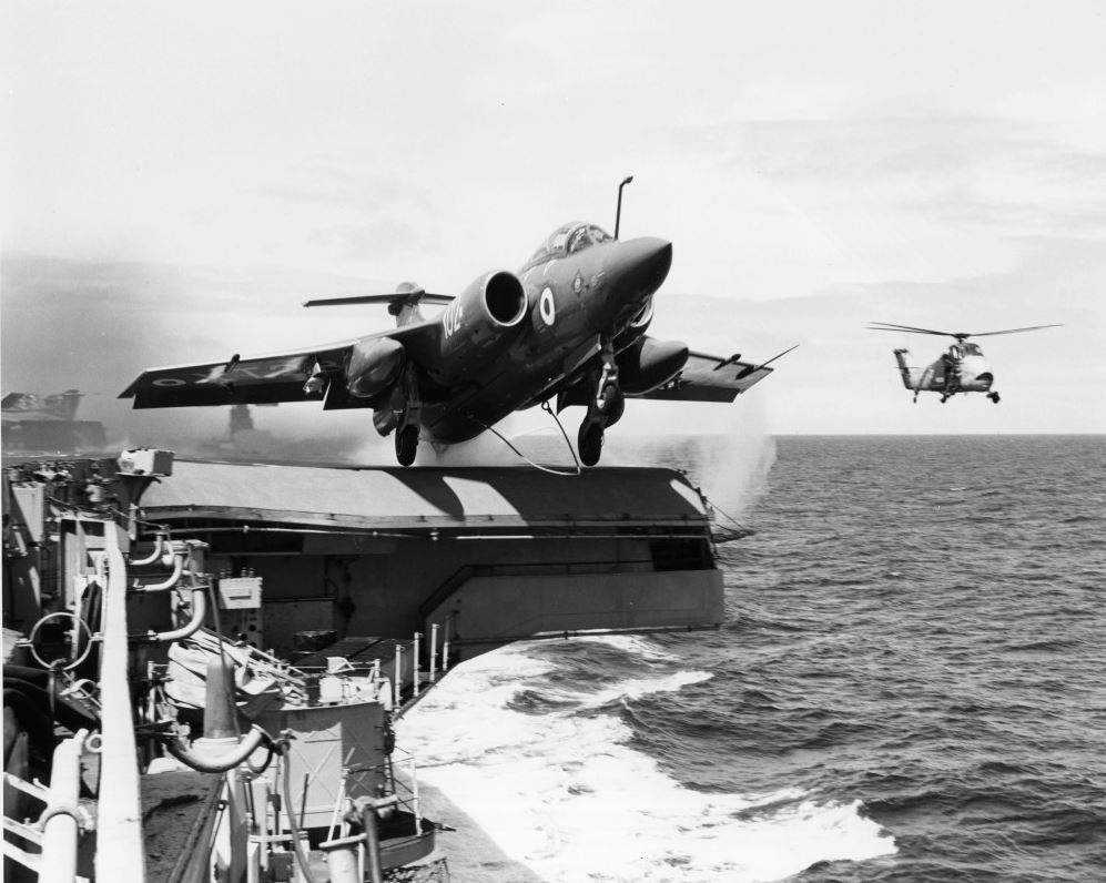 vulcantothesky's tweet photo. 60 years ago today in 1958, the Blackburn Buccaneer prototype (later Hawker Siddeley Buccaneer) made its maiden flight from RAE Bedford, later becoming a mainstay of Royal Naval and RAF operations. What are your memories of this particular aircraft type? #RoyalNavy #RAF #ColdWar https://t.co/sG86Fg4Jnw