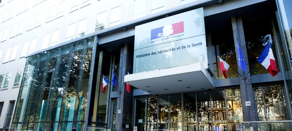 CALYDIAL's tweet photo. Information transplantation : comment rejoindre l’expérience patient ? Retour du @MinSoliSante sur le #parcoursdesante #droitsensante chez #Calydial.
Changer le regard des professionnels sur les attentes des patients ...
https://t.co/NPGpRYv6dH https://t.co/stTcBmewug