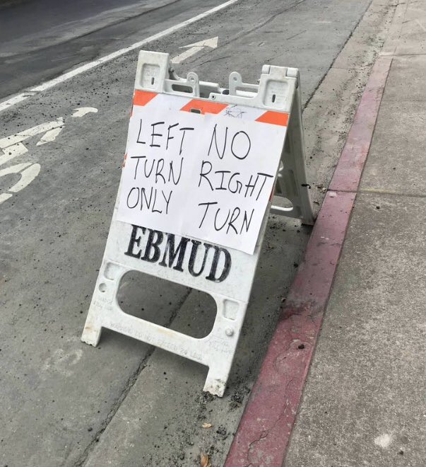 theYEScats's tweet photo. Left no turn right only turn? #designfail https://t.co/Gj8FaeN6OF