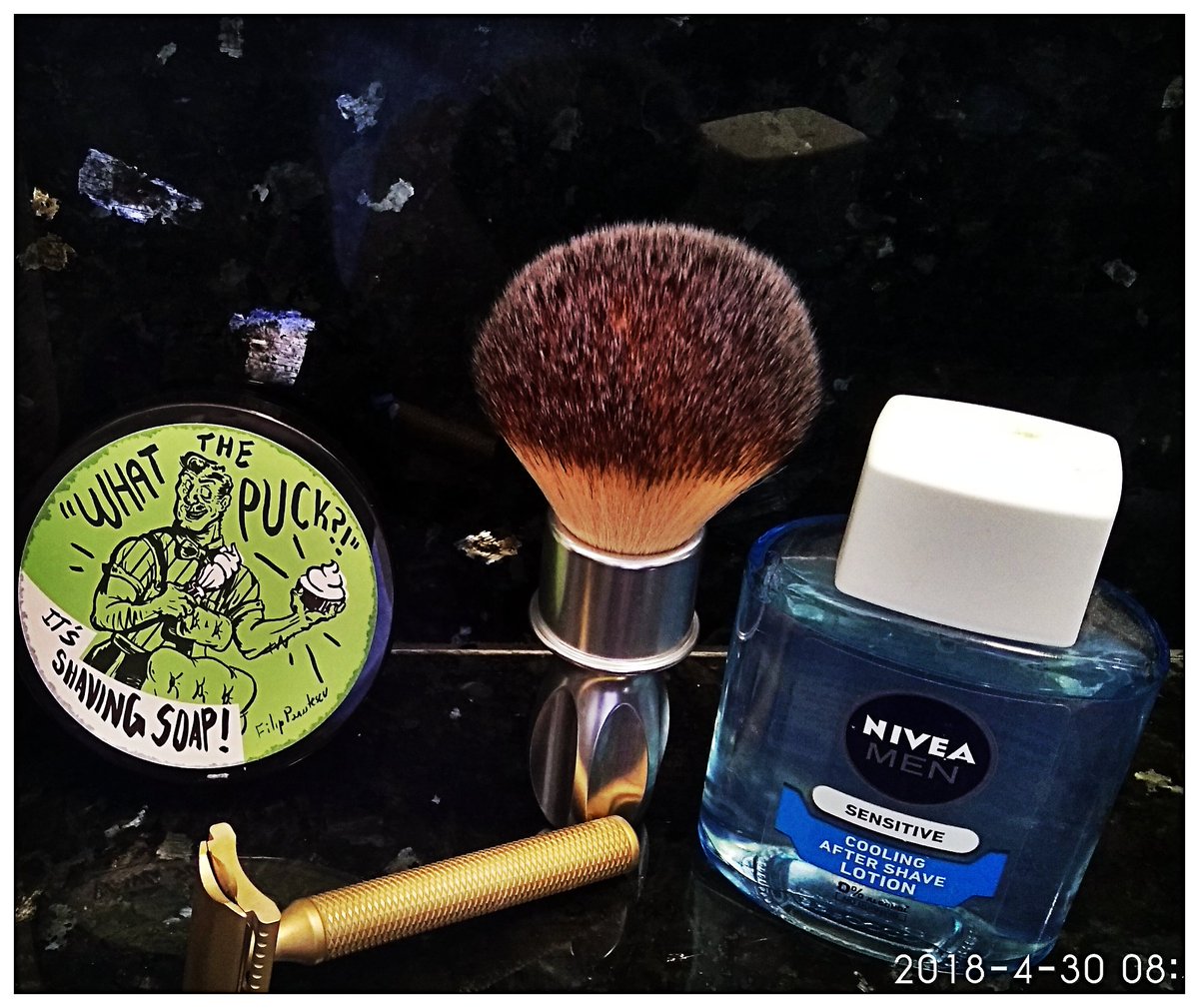 luv2shave's tweet photo. #Sotd #wetshave #wetshaving #whatthepuck #shave #ShaveLikeGrandpa #Razorock what the puck shaving soap - Lime.burst, Razorock 400 aluminium #plissoft synthetic, #Karverazors plate D, #Polsilver blade, #Nivea aftershave @razorockJoe @niveaindia https://t.co/oJDKU5DncP
