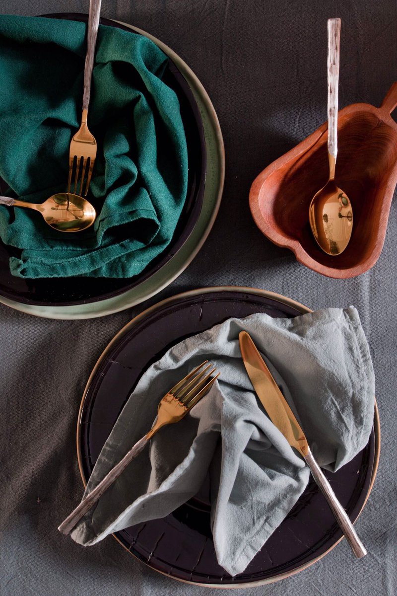 DanielvDijck's tweet photo. A special reward just for donating! - I'm giving away 5 cutlery sets! Donate as low as 1 euro and get a chance to win a complete cutlery set! (picture by Theo-bert Pot, The Nice Stuff Collector) https://t.co/rDgvbh2HQ5 https://t.co/GknQc0HHFV