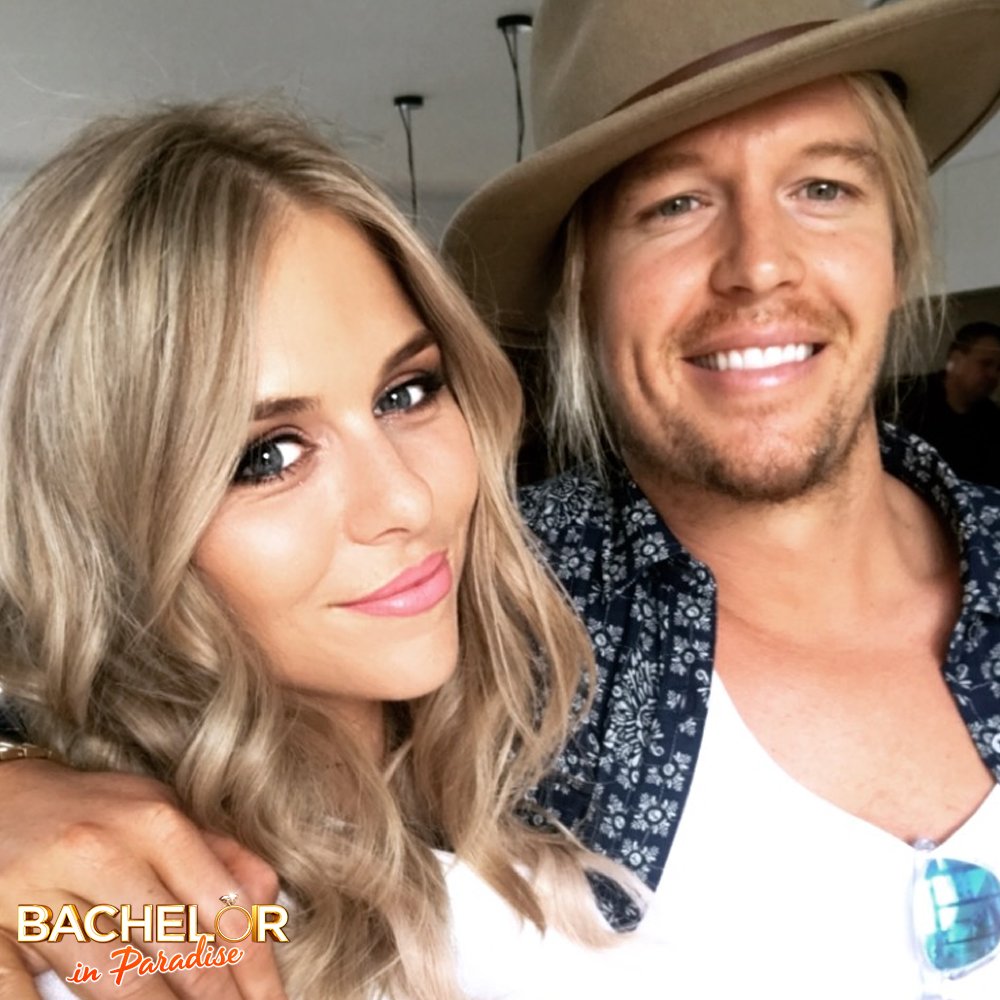 BachParadiseAU's tweet image. The happy couple! Sam &amp;amp; Tara are thrilled to be able to share their engagement with the world 😍  #BachelorInParadiseAU