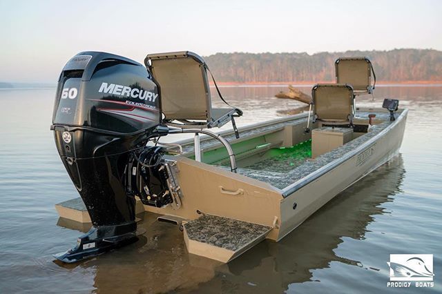 ProdigyBoats's tweet photo. 1854 Elite Stick Steer....ππ» #prodigyboats #sticksteer #mercury #skinnywater #shallow #creek #river #monday #wetsounds #outboard https://t.co/7vAid1TYtx https://t.co/ZRqpV8n3jt
