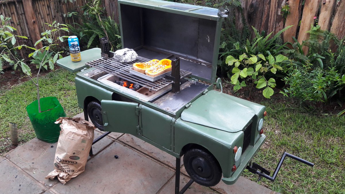 cookswelljikos's tweet photo. Happy Birthday @LandRover! After 20 years with Sweet Betty my #110Defender, we made her a mini-replica BBQ that is supposed to overheat! #WorldLandroverDay #happybirthdaylandrover #LandRover70Years @KingsleyFoundat #LandroverAfrica #LandroverKenya https://t.co/NZd5poHkbZ