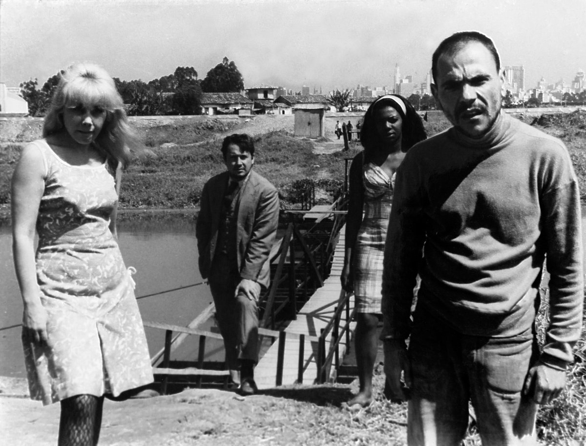PlayDocFest's tweet photo. 🇧🇷🎥luns 30 #playdoc2018
➡️17:30. "Braços cruzados, máquinas paradas" (1978). Roberto Gervitz, Sérgio Toledo. Foto: Aloysio Raulino
➡️18:30. A margem (1967). Ozualdo Candeias
➡️22:30. O prisioneiro da grade de ferro (Auto-retratos). Paulo Sacramento. Foto: Aloysio Raulino https://t.co/RGQ80AoAEi