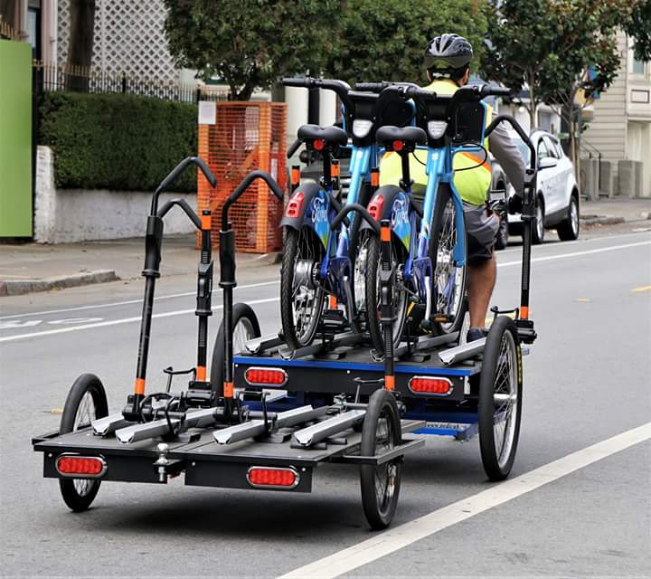 Bicis per moure #bicis
Menys cotxes i més bicis = més aire net. Signa  ara 👉
secure.avaaz.org/campaign/es/cl… 😷😷 #menyscotxesméssalut