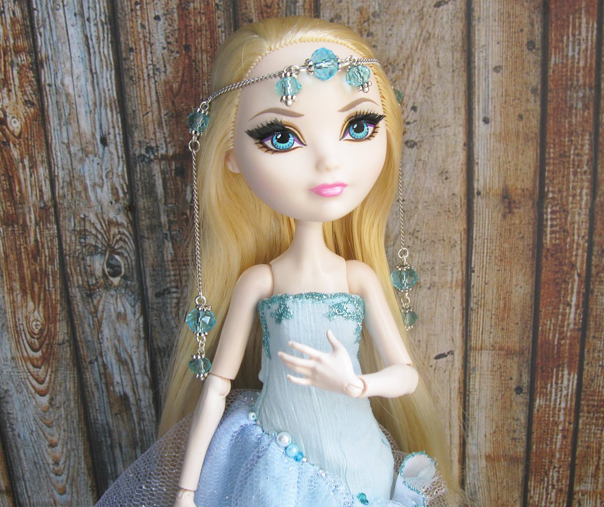 Doll hairdecoration 'Lady Crystal' etsy.me/2r8sdZU #starwatchcat #dollclothes #dolljewelry #monsterhighjewelry #1/6bjdjewelry #dolltiara