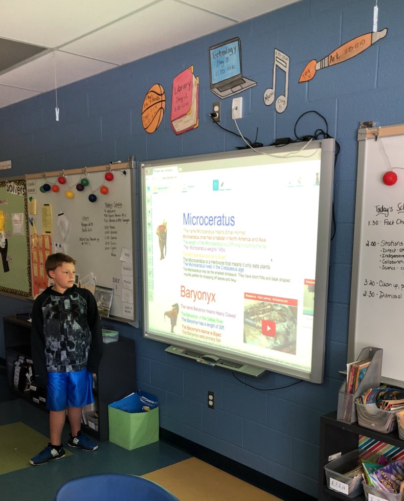 becky7274's tweet image. Using SmartAmp to teach us about dinosaurs. @SMART_Tech #4thscience @etownPAschools