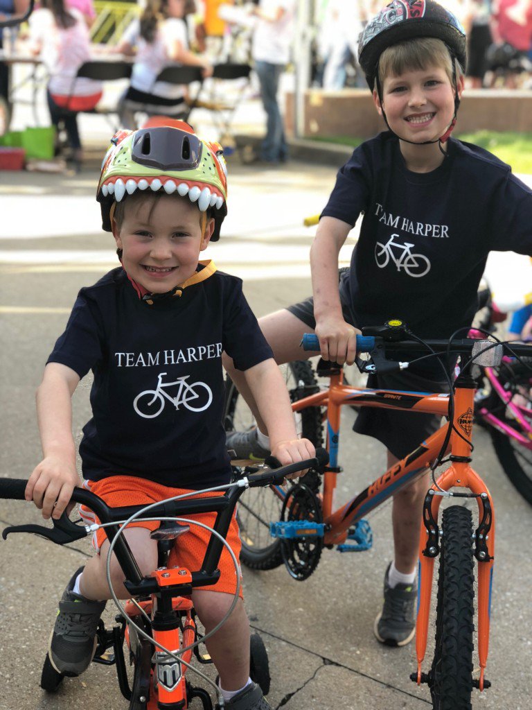 Harper_GC's tweet photo. We had a great time supporting the race at the 14th Annual Spartanburg Regional Healthcare System Criterium on Friday. #fastestnight #onespartanburg @SptbgRegional @palspartanburg https://t.co/d7QnWQc9r8