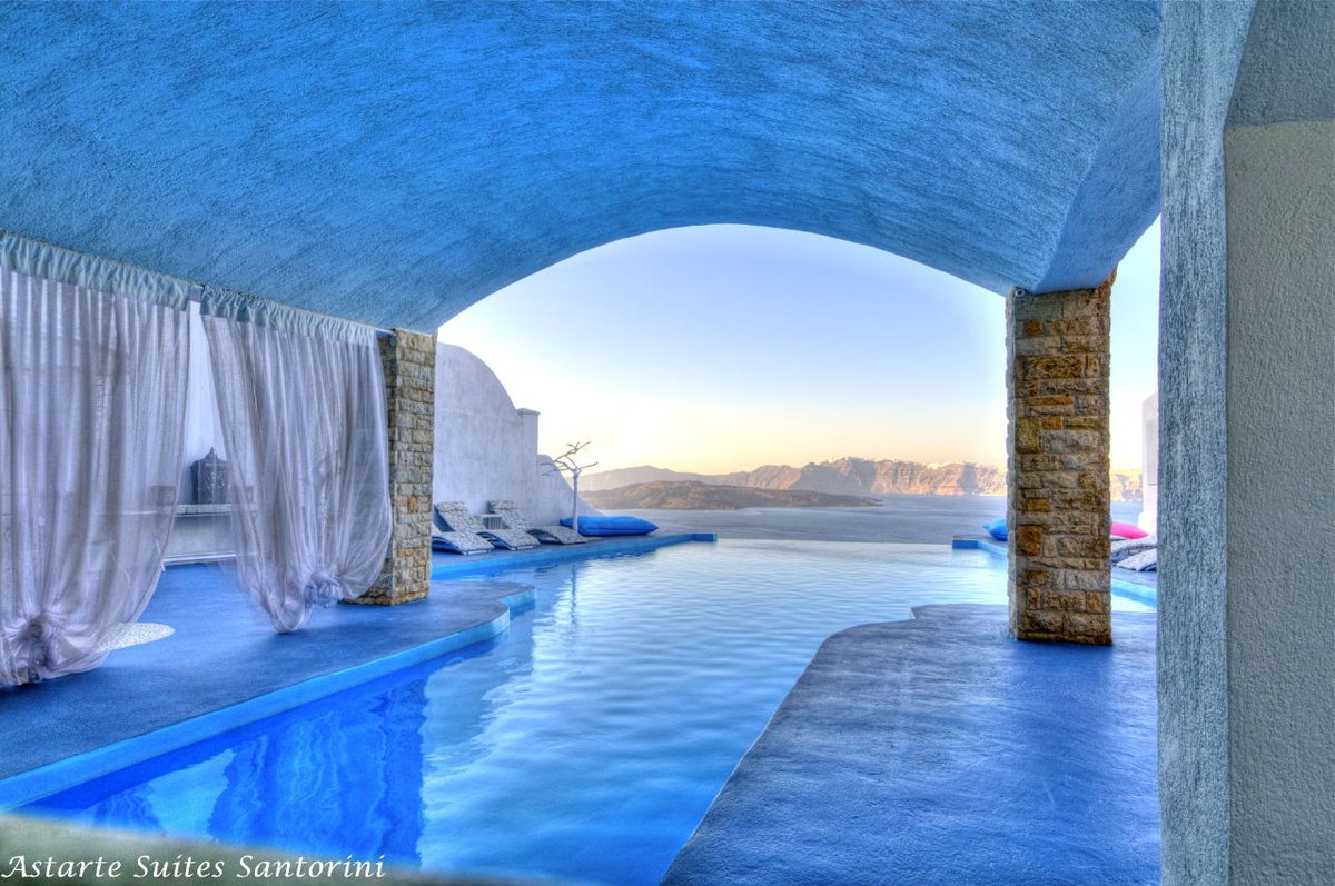 AmericanFunUS's tweet photo. Have you ever dreamed of staying in an ice cave โ๏ธ or perhaps enjoying your breakfast in a Medieval castle ๐ฐ?
Then take a look at these amazing European hotels! ๐
https://t.co/dMts1iT7rJ
#Europe #besthotel #castle #icecave #medieval #adventuretravel #americanfun https://t.co/BgeZZV6LUM