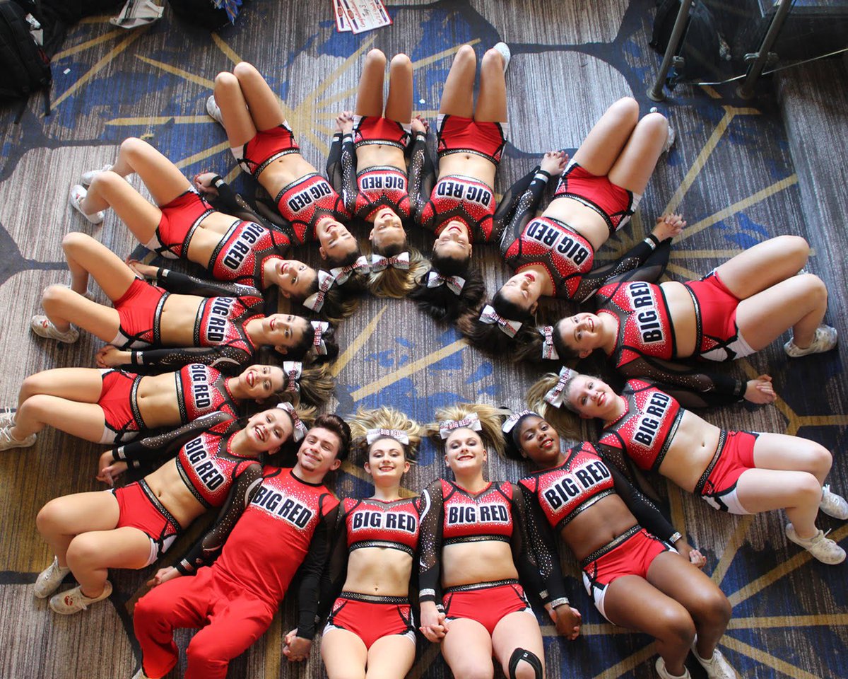 ValleyElite1's tweet photo. At 9:10pm in the HP Field House #BigRed will lay it all out on the mat at #Worlds2018 #TheCheerleadingWorlds Keep sending prayers for #BigRed. They are going to SLAY! Can ya feel it? 🌎🙌🏼😍🥇Valley 👋🏼👋🏼 #weaintplayin #sti11livinthedream #balls2thewall #ItsOurTime https://t.co/gWbIhEuSic