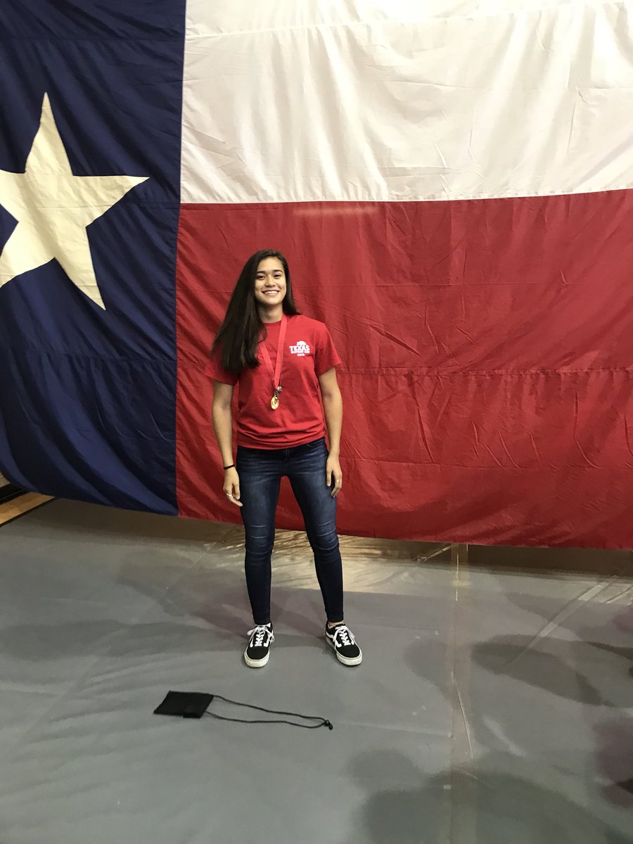 MrsBanda_BHS's tweet photo. I’d like to give a special shoutout to Persephone who placed 2nd in her category and qualified for nationals! She will represent @NISDJaySEA and @NISDJay in Washington DC this summer!! #NationalHistoryDay #WhySEA #JayInspired https://t.co/294AuHZd8U