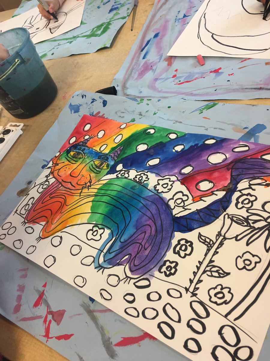 MrsKaysArtclass's tweet image. @DrJGriecoSchool Laurel Burch #fantasticfelines #kaysart #secondgradeart