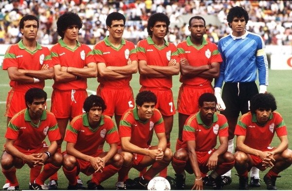 EnMaroc's tweet photo. #CDM1986 Mexique : le #Maroc premier pays africain à se qualifier au 2ème tour

La sélection marocaine était Logée dans le groupe F en compagnie de l’Angleterre, du Portugal et de la Pologne.
Rappelez-vous des scores et de nos légendes de 1986?
#CDM1986 https://t.co/Q4UQQ1vHkv