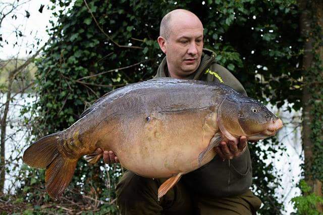 #chunk
Mark Port #snatch 'd this brute at 46.06lb. Absolute #stonker 
Have you tried our #aromohawk #snatch yet?