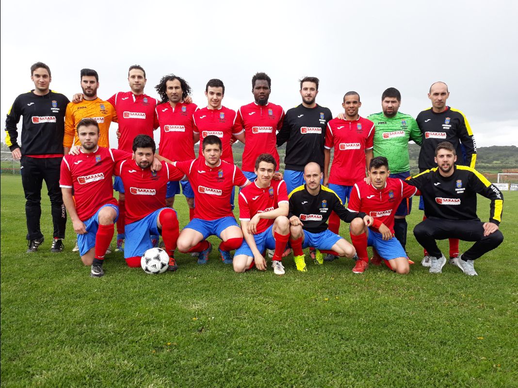 cfayerbe1924's tweet photo. Ayer volvimos a ganar, en nuestro ultimo partido en casa mostramos compañerismo, ilusión y ganas para sacar los tres puntos. 
Ayerbe 2-1 Alcala.
Destacar el buen trabajo de nuestro entrenador @mlloro 
Ultimo partido de la temporada
Huesca B - Ayerbe https://t.co/C32OoeIzeX