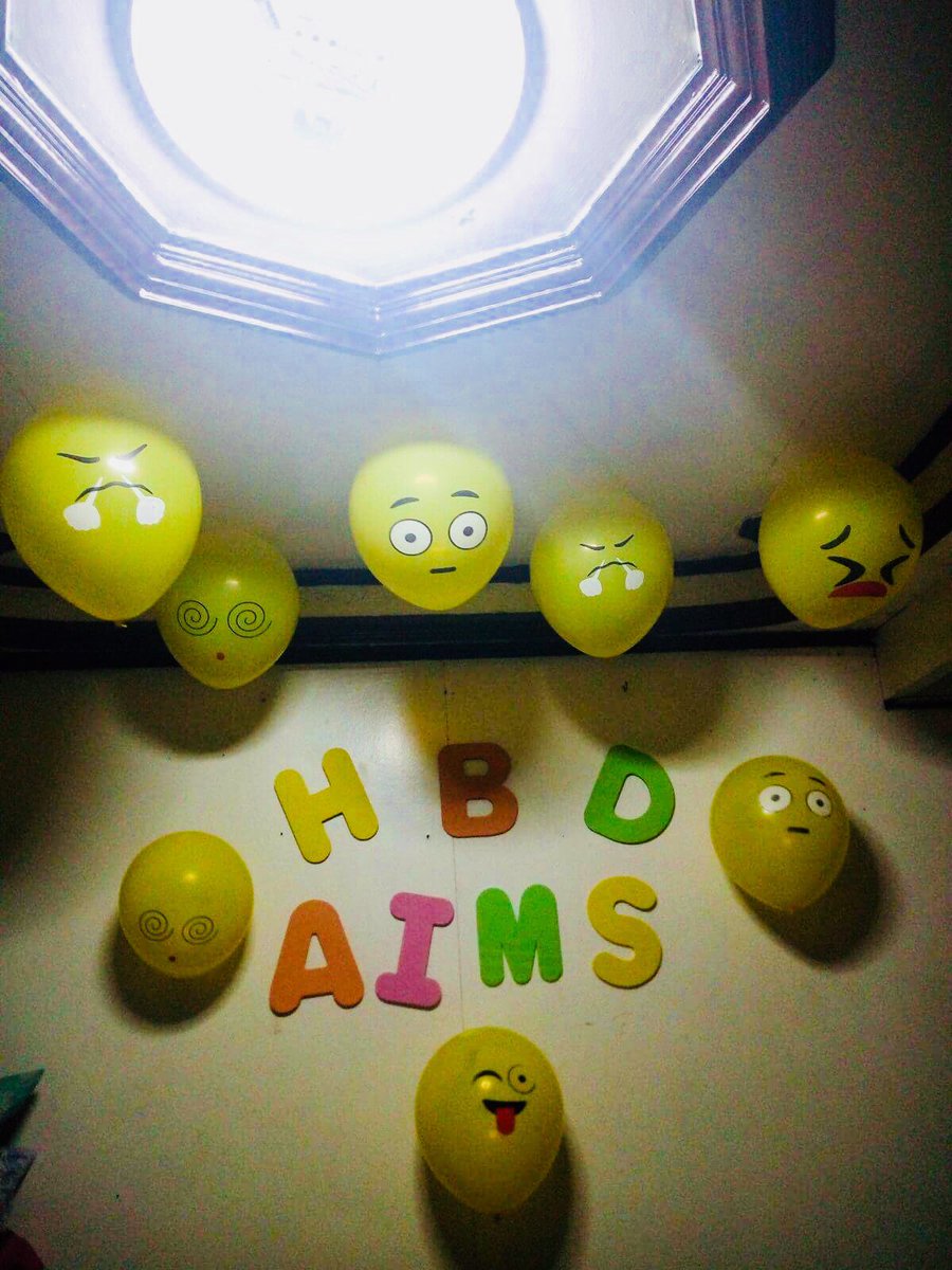 Eymcrookeeed's tweet photo. Thank you guys!!! 😭😭 Sobrang naappreciate ko effort niyo and thank u for those who gave me letters 😭💔 Sorry rin I wasnt able to come ☹️☹️ I feel loved hehe i love you guys!! 😘😍💓🌈 @mldymendoza @elinricoshei @SaddiEjhay @RiofeTaguba @maykaloyss @Marcoconutx https://t.co/A46cnqARX5