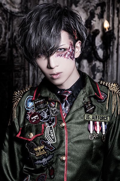_VKholic_'s tweet photo. #SCAPEGOAT's new look + 12 new lives in Tokyo from 08/01 to 08/31
vo. #Haru
gt. #Sayula
ba. #LAYHA
dr. #Tatsuki https://t.co/vxXaGP8OH5