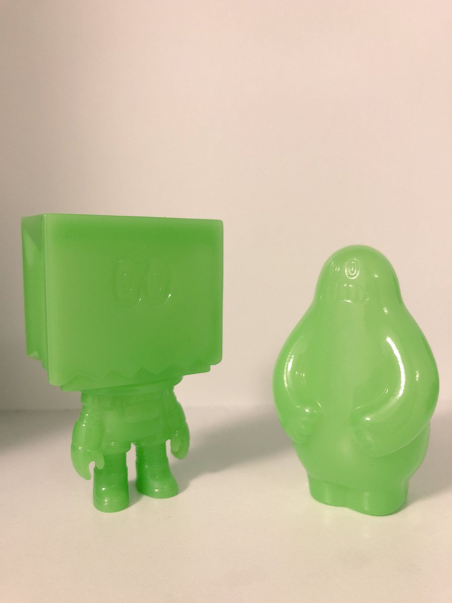 DISC_IN's tweet photo. スーフェス77
KAIJIN「プチプチガルラ（スライムグリーン）」。
透けるようなグリーン。Mr.ダンプ&amp;ハローさんと同じカラーなのでハローガルラ。 #kaijintoy #oneuptoy #sf77 https://t.co/s6TlXx8VME