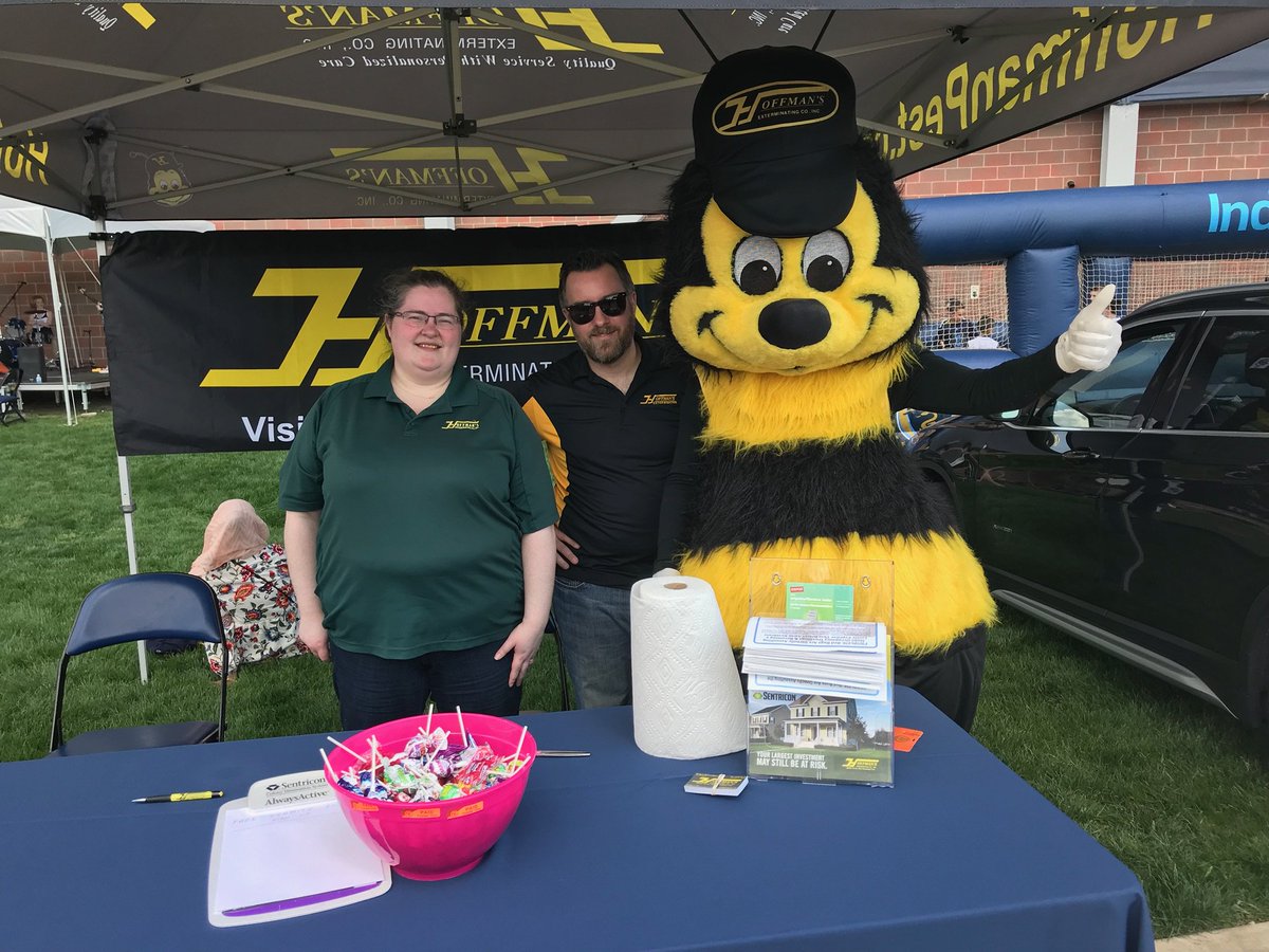 Weather was BEEutiful on Saturday as Rebekah, Joe, &amp; Bugsbee partied @TalenEnergyStdm before the <a href="/PhilaUnion/">Philadelphia Union</a> game. We love supporting the Union because of their family friendly environment, plus they are close to home! Follow the link to check the schedule
ow.ly/60hX30jKAi0